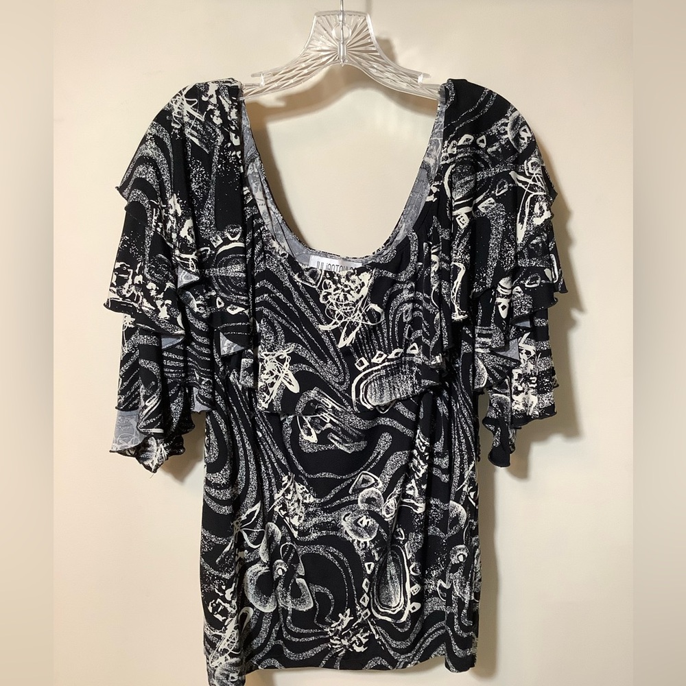 Unique top from Julian Taylor big ruffle all the way around the neck elasticized